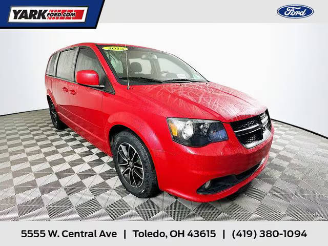 2015 Dodge Grand Caravan SXT FWD photo