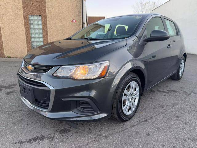 2019 Chevrolet Sonic LT FWD photo