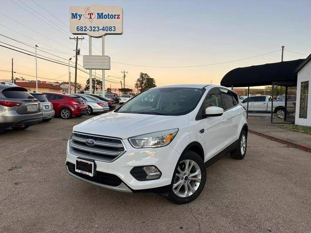 2017 Ford Escape SE FWD photo