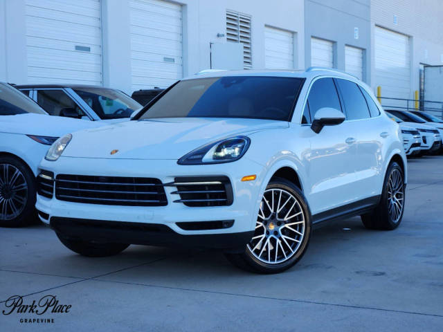 2022 Porsche Cayenne  AWD photo