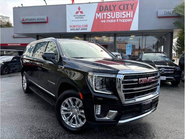 2023 GMC Yukon XL SLT 4WD photo