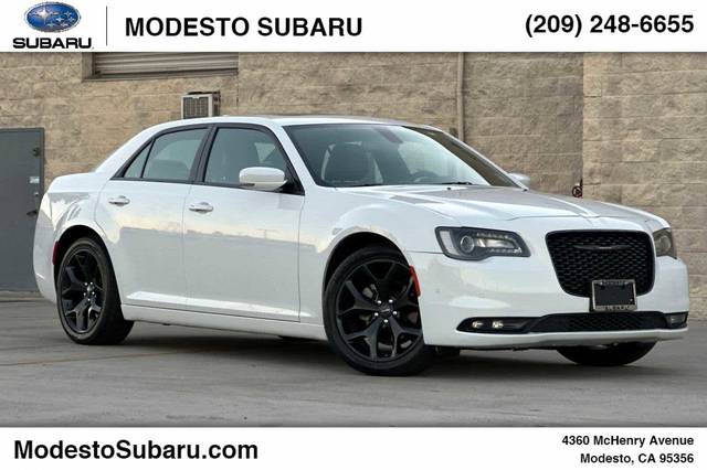 2023 Chrysler 300 300S RWD photo