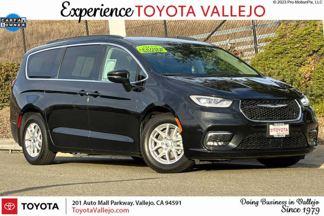 2022 Chrysler Pacifica Minivan Touring L FWD photo