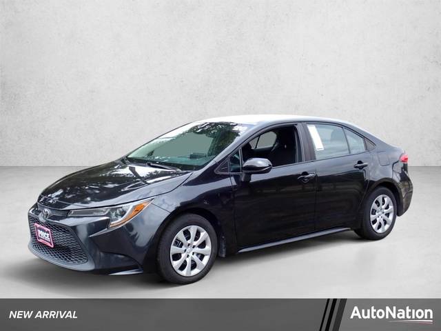 2021 Toyota Corolla LE FWD photo