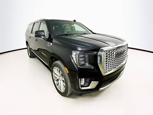 2022 GMC Yukon XL Denali 4WD photo