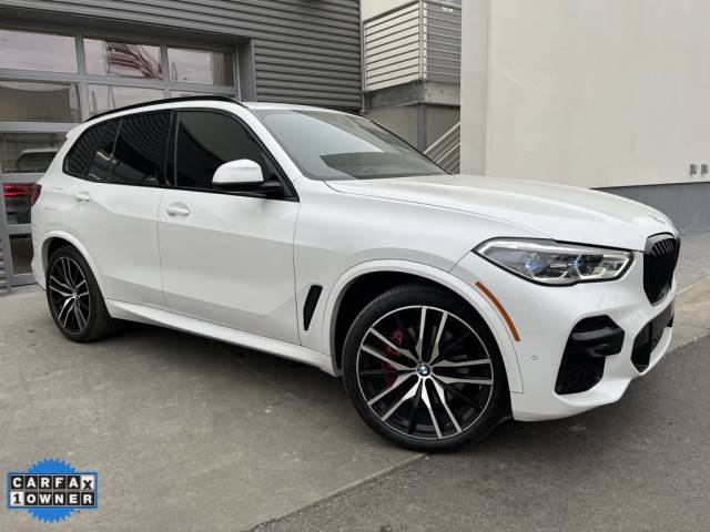 2023 BMW X5 xDrive40i AWD photo