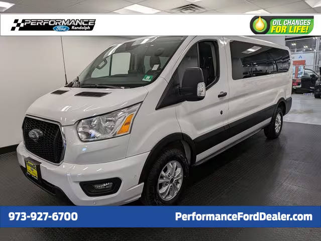 2021 Ford Transit Passenger Wagon XL RWD photo