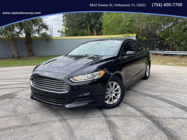 2015 Ford Fusion S FWD photo