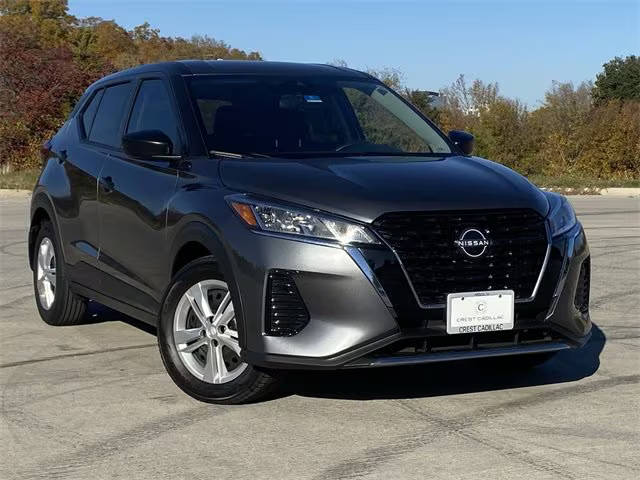 2023 Nissan Kicks S FWD photo