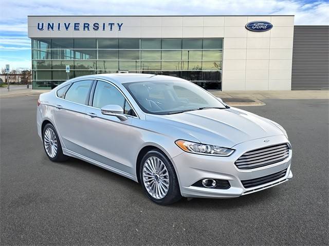 2016 Ford Fusion Titanium FWD photo