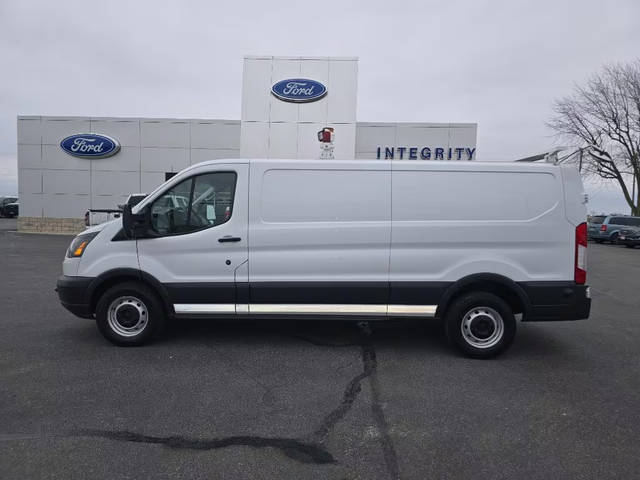 2018 Ford Transit Van  RWD photo