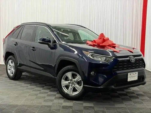 2019 Toyota RAV4 XLE AWD photo