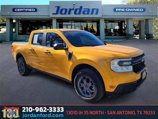 2023 Ford Maverick XLT FWD photo