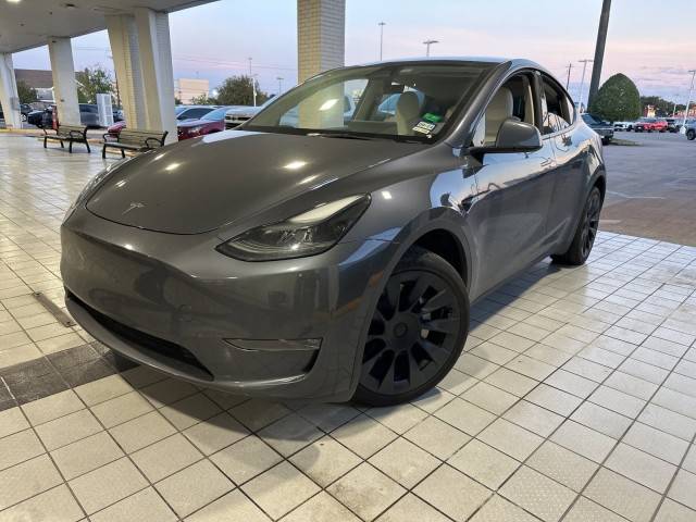 2023 Tesla Model Y Long Range AWD photo