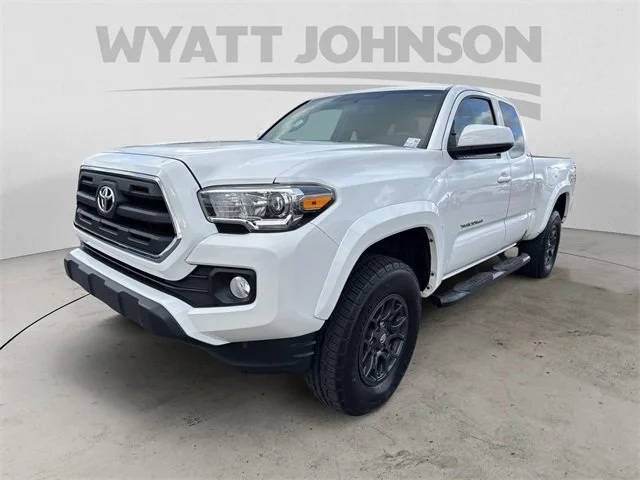 2017 Toyota Tacoma SR5 RWD photo