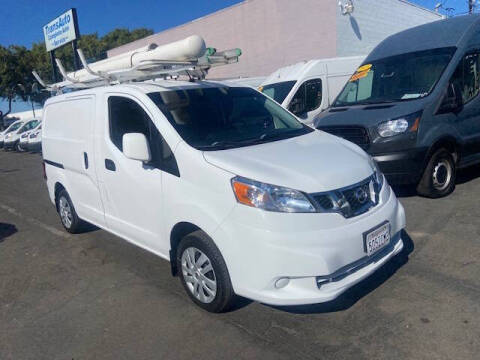 2019 Nissan NV200 SV FWD photo