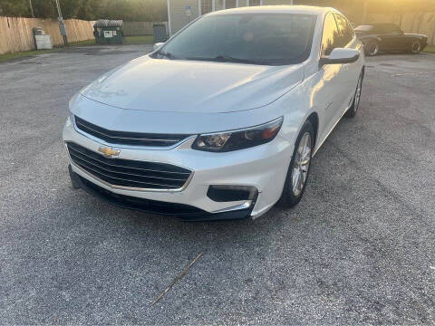 2017 Chevrolet Malibu LT FWD photo