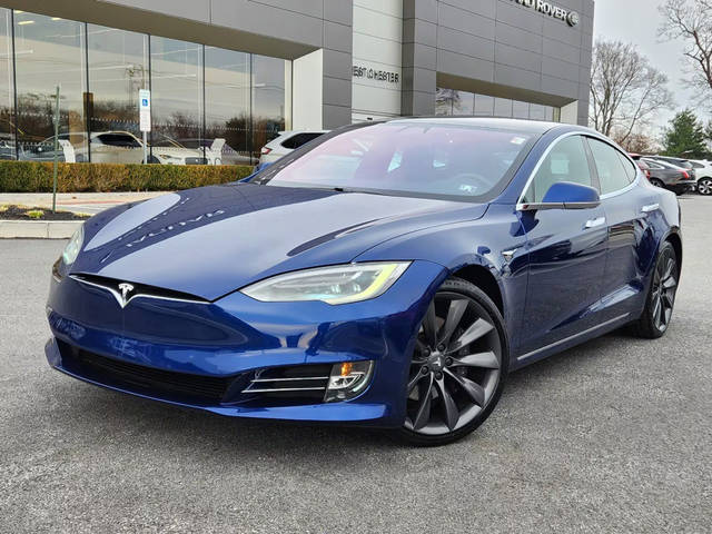 2019 Tesla Model S Standard Range AWD photo