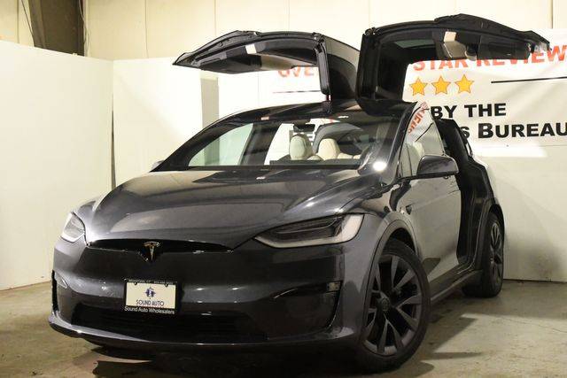 2022 Tesla Model X  AWD photo