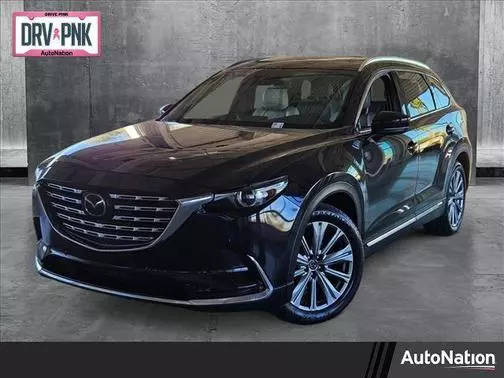 2023 Mazda CX-9 Signature AWD photo