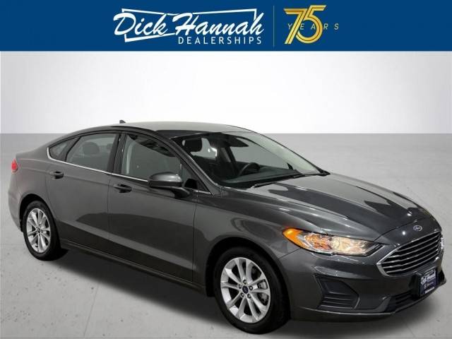 2020 Ford Fusion SE FWD photo