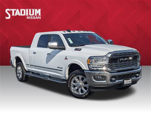 2022 Ram 3500 Limited 4WD photo