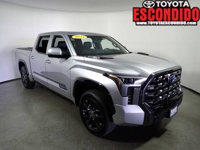 2022 Toyota Tundra Platinum Hybrid 4WD photo