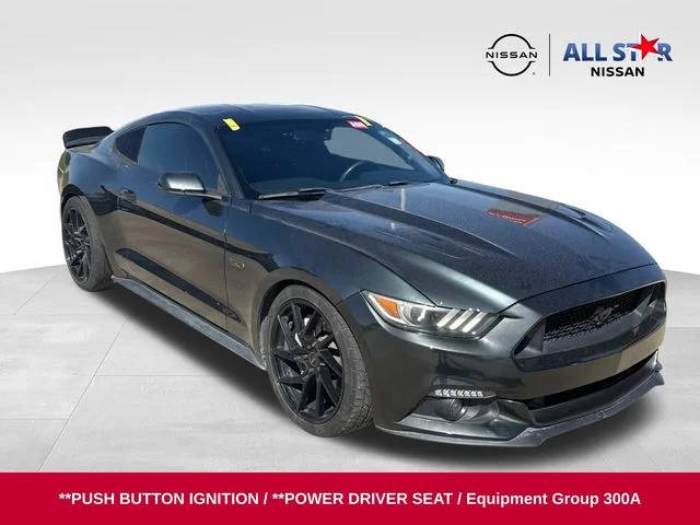 2015 Ford Mustang GT RWD photo