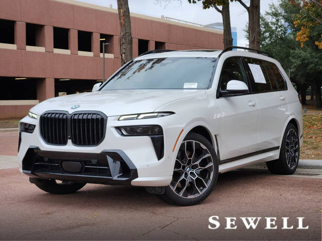 2023 BMW X7 xDrive40i AWD photo