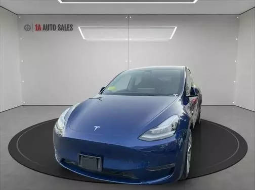 2023 Tesla Model Y Long Range AWD photo