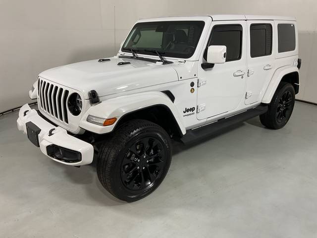 2021 Jeep Wrangler Unlimited Unlimited Sahara High Altitude 4WD photo