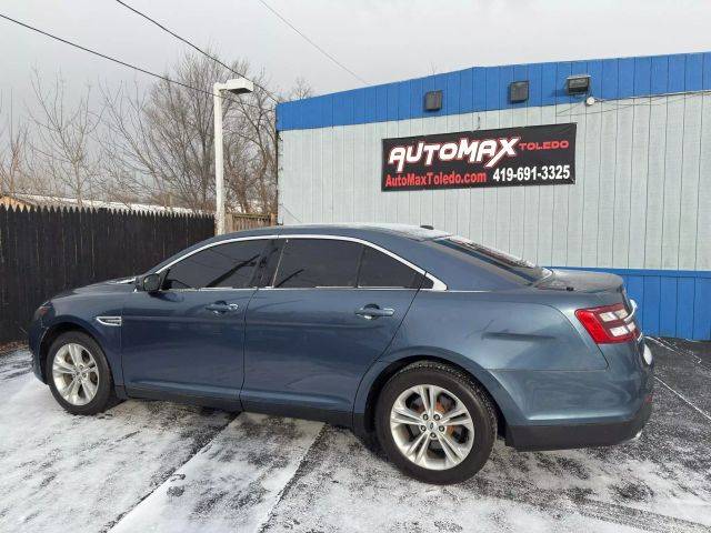 2018 Ford Taurus SEL FWD photo