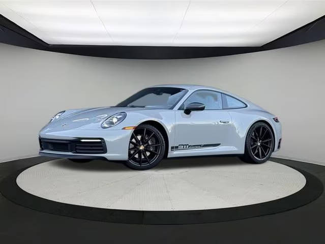 2023 Porsche 911 Carrera T RWD photo