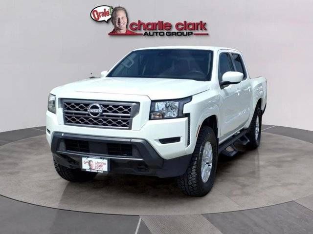 2022 Nissan Frontier SV 4WD photo