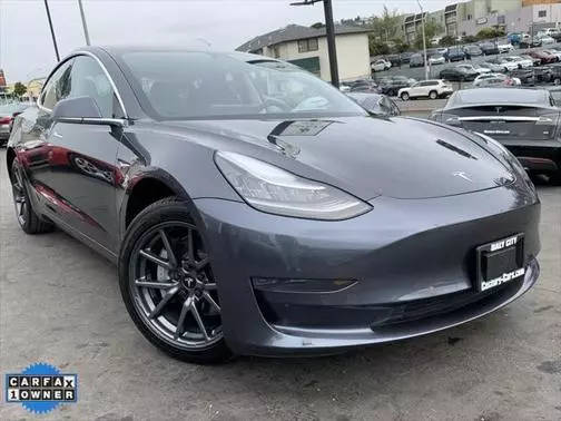 2019 Tesla Model 3 Standard Range Plus RWD photo