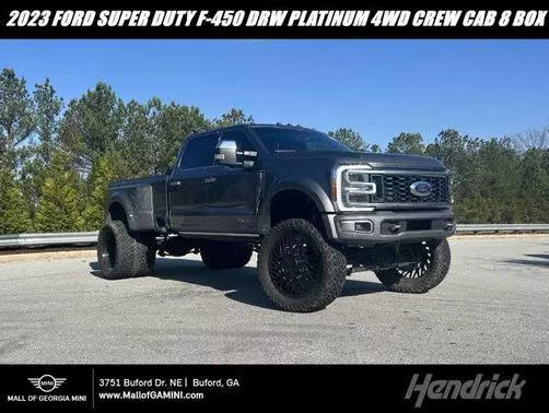 2023 Ford F-450 Super Duty Platinum 4WD photo