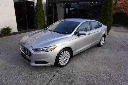 2016 Ford Fusion S Hybrid FWD photo