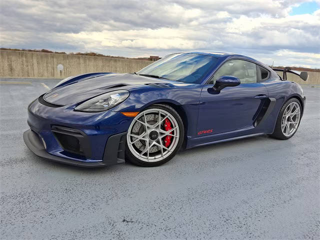 2023 Porsche Cayman GT4 RS RWD photo