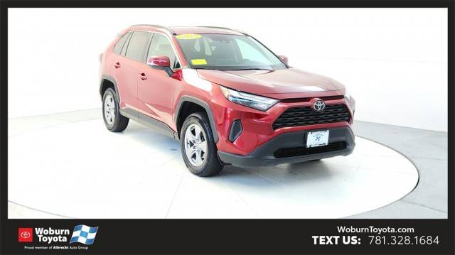 2022 Toyota RAV4 XLE AWD photo