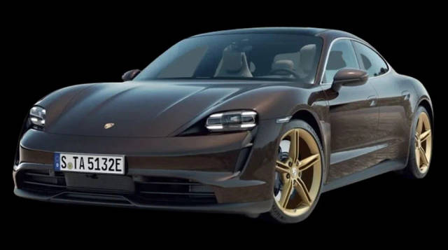 2022 Porsche Taycan 4S AWD photo