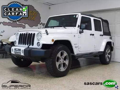 2016 Jeep Wrangler Unlimited Sahara 4WD photo