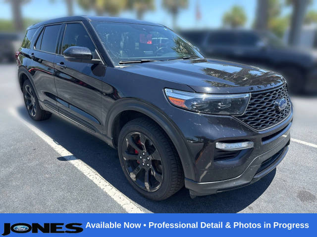 2022 Ford Explorer ST 4WD photo