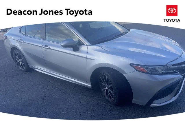 2022 Toyota Camry SE FWD photo