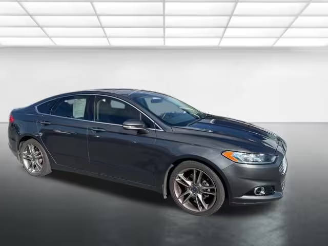 2015 Ford Fusion Titanium FWD photo