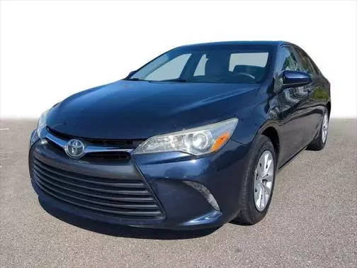 2015 Toyota Camry LE FWD photo