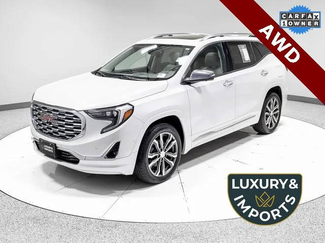 2020 GMC Terrain Denali AWD photo