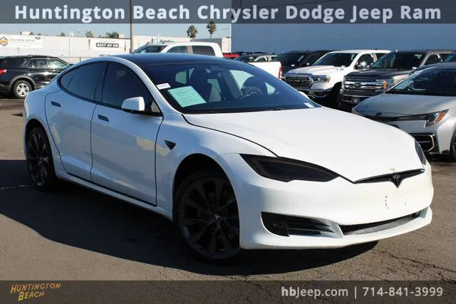 2020 Tesla Model S Long Range Plus AWD photo