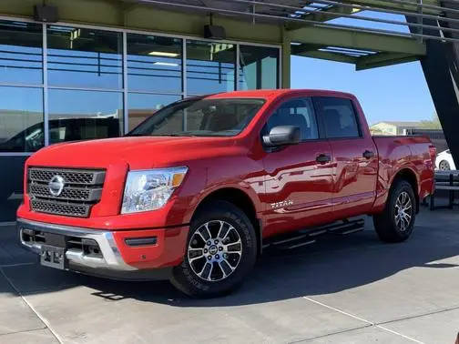 2022 Nissan Titan SV RWD photo