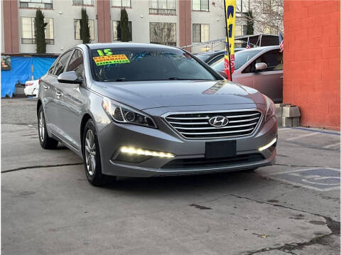 2015 Hyundai Sonata 2.4L SE FWD photo