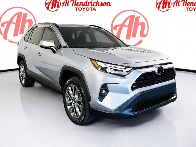 2022 Toyota RAV4 XLE Premium FWD photo